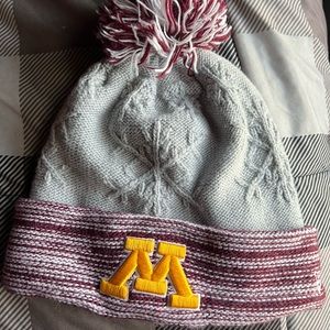 New Era Minnesota Gophers Snowflake Beanie